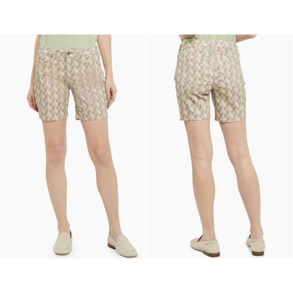 NYDJ Slouchy Denim  Shorts in Desert Geo ( 12 )